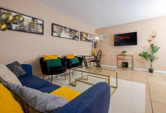 Blue and Gold near downtown allows 18 year olds to book a room