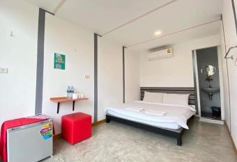 innbox Chiangmai Hotel has Balcony rooms