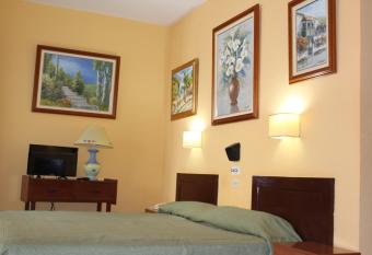 Hotel Olympia allows 18 year olds to book a room