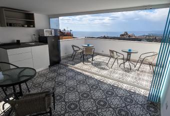 Opuntia Charming Rooms allows 18 year olds to book a room