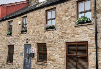 Mill Race House Alston has Balcony rooms
