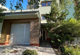 Ubytov  n   Pardubice Trnov   has Balcony rooms