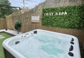 Le Golf Sauna - Cosy & SPA - 1 chambre - 2 pers has Balcony rooms