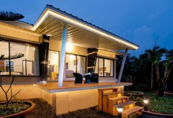 Green Farm By Stay Villa allows 18 year olds to book a room