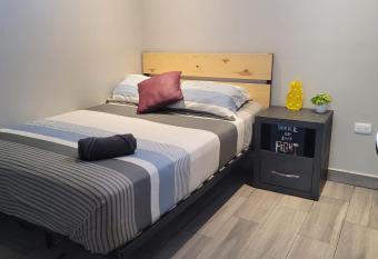 Acogedor mini Departamento allows 18 year olds to book a room