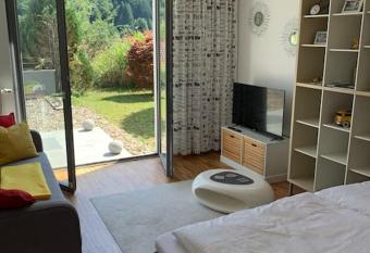 Panorama Apartment allows 18 year olds to book a room