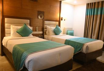 Ace Grand By Imposing Hospitality Services has Balcony rooms