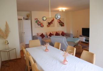 Wohnung in Top Lage has Balcony rooms