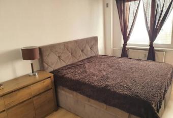 Ve  k   Apartm  n 2-4 os  b v srdci Tatier has Balcony rooms
