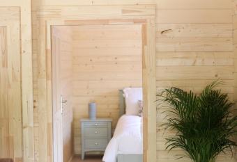 Killarney Cabins, Stunning New Lodges has Balcony rooms