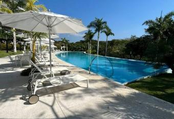 Departamento Bolongo, Punta Mita allows 18 year olds to book a room