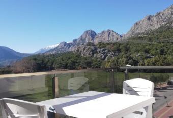 Antalya flats with great views and close to the sea has Balcony rooms