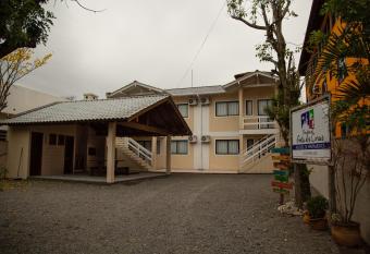 Ponta dos Corais 4 has Balcony rooms
