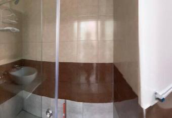 C  modo y amplio departamento Tonsupa has rooms with a private hot tub