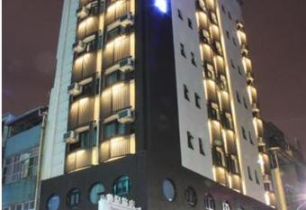 Century Hotel allows 18 year olds to book a room