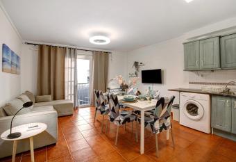 Mi refugio en La Jaca has Balcony rooms