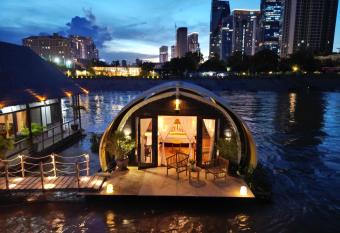 Floating Jungloo allows 18 year olds to book a room