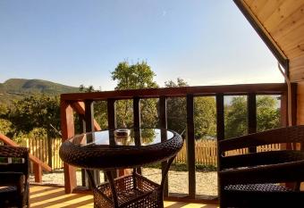 oda lux nikorcminda has Balcony rooms