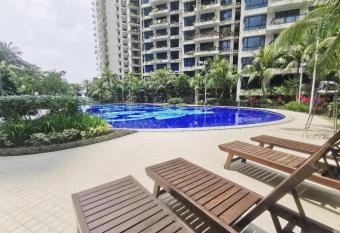 36 forest city dutyfree area homestay has Balcony rooms