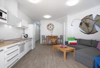 Cotillo Esencia Tropical has Balcony rooms