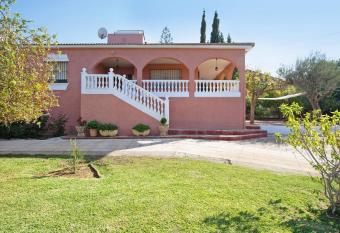 Manantiales has Balcony rooms