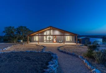 Johnson City Limits Home has Balcony rooms