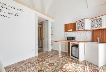 B&B Palazzo Flora has Balcony rooms