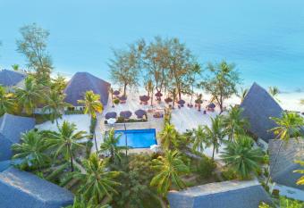 Michamvi Sunset Bay allows 18 year olds to book a room