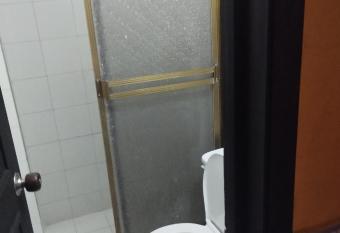 Hotel Para  so has Balcony rooms