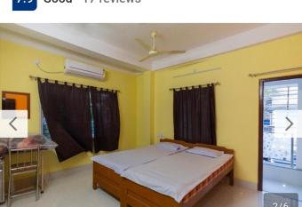 Om niwas has Balcony rooms