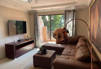 The River Side Apartment has Balcony rooms