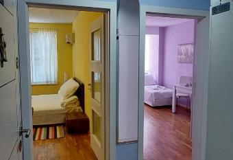                                                                                                                    allows 18 year olds to book a room