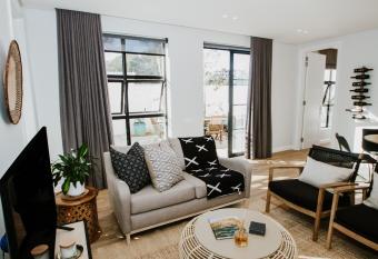 Quiet Hideaway allows 18 year olds to book a room