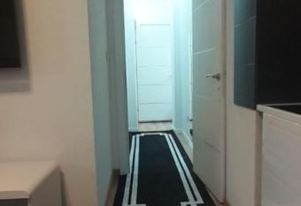 Coin de s  r  nit   has Balcony rooms