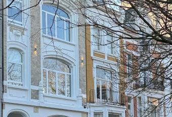 SQUARE50 boutique suite allows 18 year olds to book a room