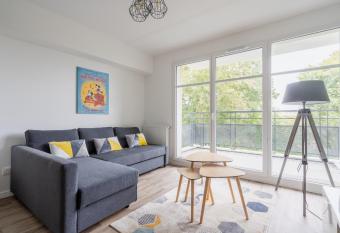 Le Champagne - 15 min Disney has Balcony rooms