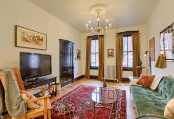 Lovely apt in historic Lancaster allows 18 year olds to book a room