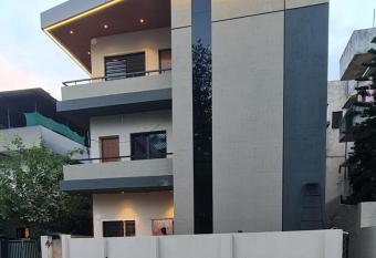 Galaxy Residency has Balcony rooms