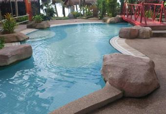 Penang seaview rainbow paradise has Balcony rooms