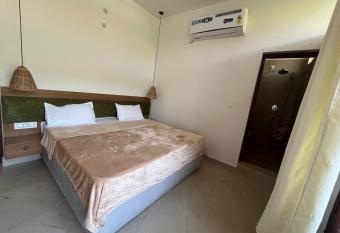 House Of Views Bir has Balcony rooms