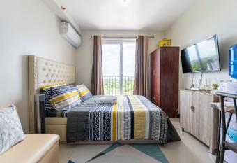 ADS Flat in Lapu-Lapu City, Cebu has Balcony rooms
