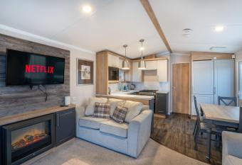 Luxury 8 Berth-Wheelchair Access has Balcony rooms