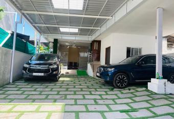 AL Baith Homestay has Balcony rooms