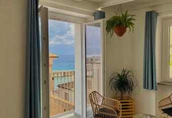 Casa Vacanze Penelope has Balcony rooms