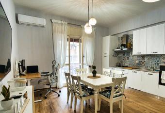 Casa al mare vicino ai parchi has Balcony rooms