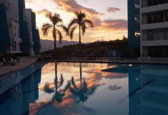 Hakuna Matata has rooms with a private hot tub