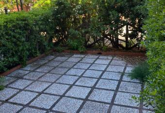 Casa vacanza Lilium has Balcony rooms