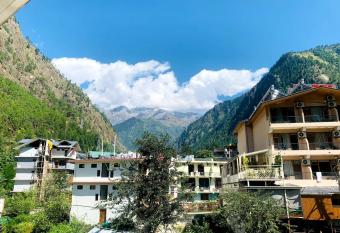 Hotel Purnima Old Kasol has Balcony rooms