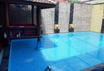 Villa Melati Residence has Balcony rooms