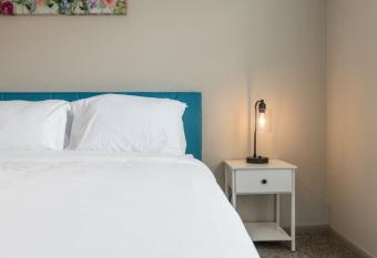 Affordable 2-Bed Fishers has Balcony rooms